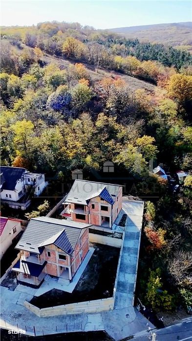 Casa de vanzare cu priveliste frumoasa