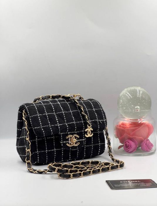 черна чанта chanel шанел букле с дълга дръжка нова