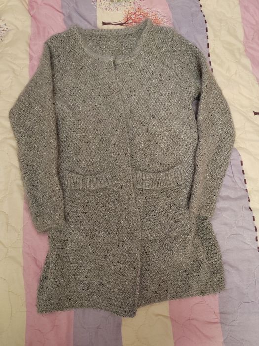 Отдам вещи за 1000тг