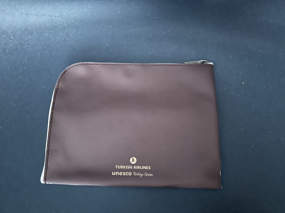 Несесер Turkish Airlines