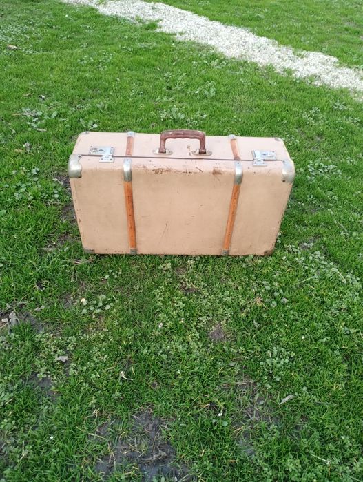 Valiza, cufăr anii 70