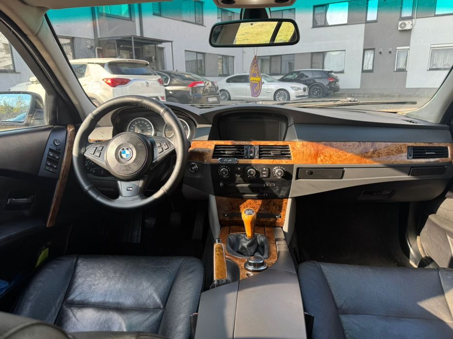 Vând BMW E60 525D 2007 manual
