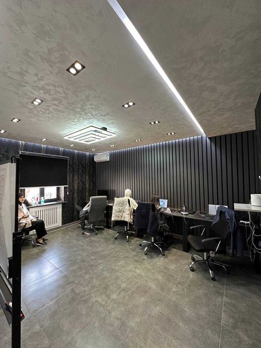 ПРодается помещение с арендатором 95м2 ор-р Бадамзар мечеть