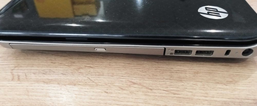 HP Pavilion DV6 i7