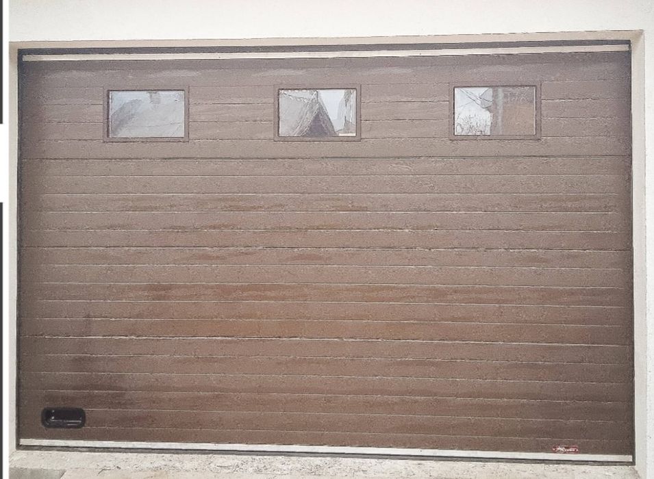 Uşi de garaj sectionale & rulouri exterioare!