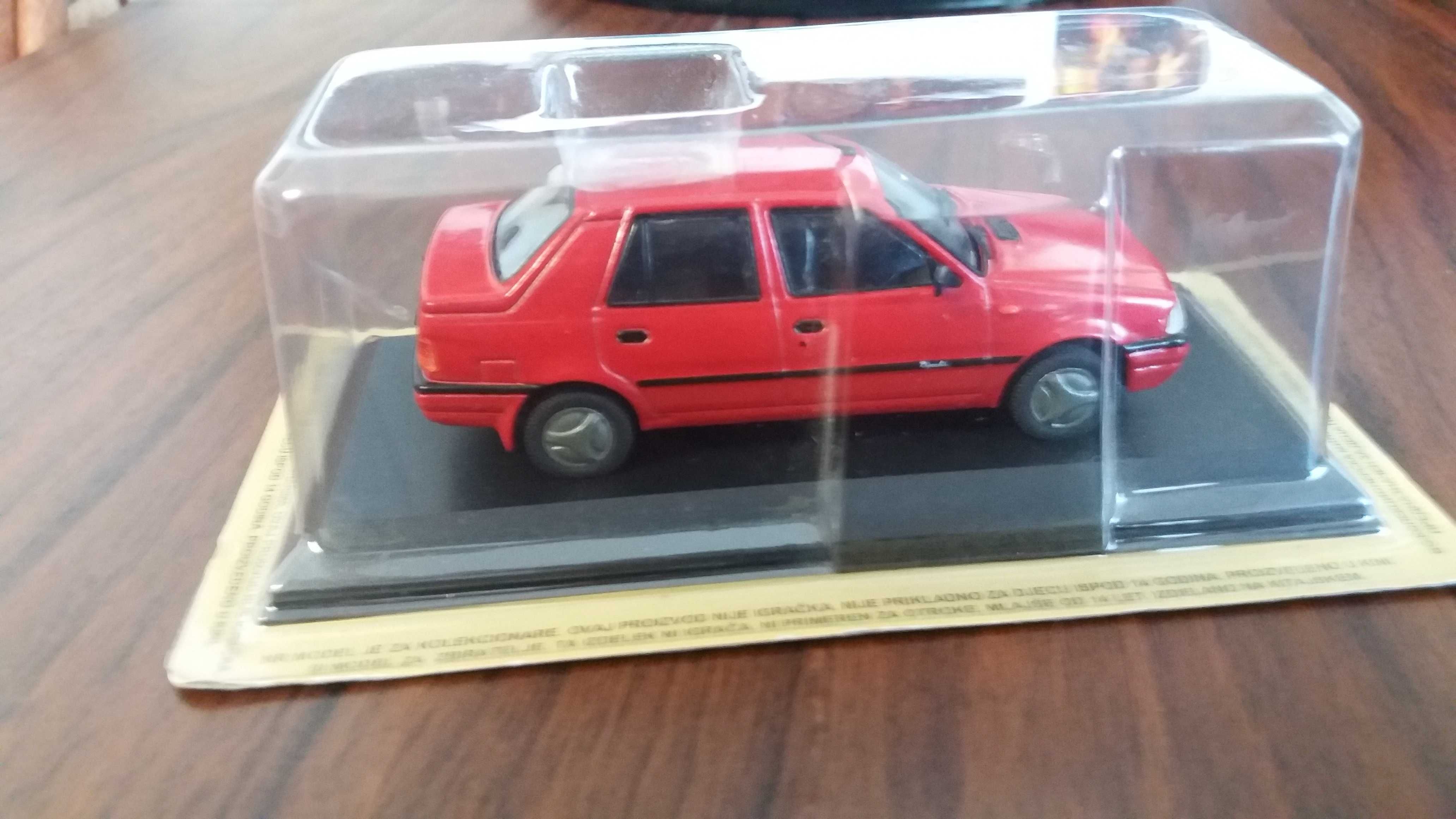 Macheta DACIA SUPERNOVA 2000 - DeAgostini Masini de Legenda, 1/43.