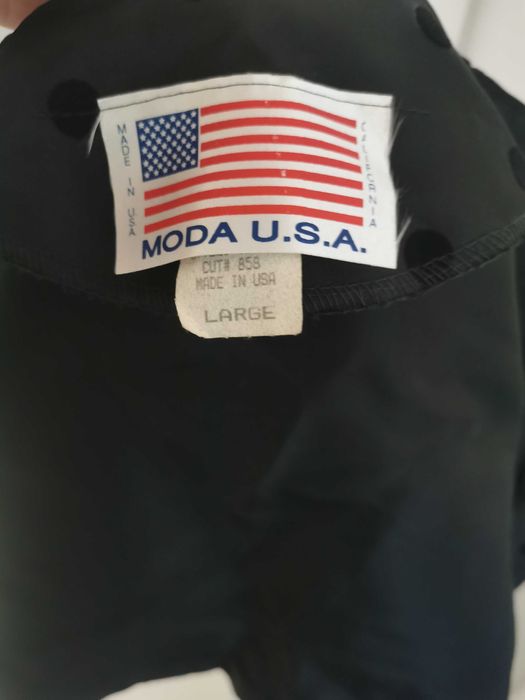 Вечерна рокля стил 90-те години