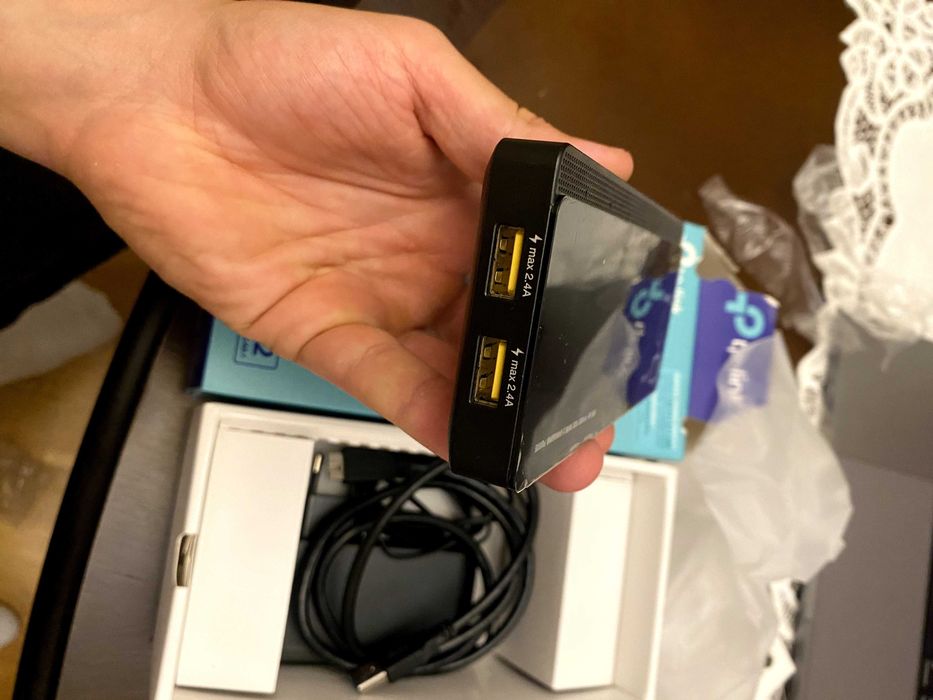 HUB USB TP-LINK UH720, 7 porturi USB 3.0, 2 porturi Fast Charging