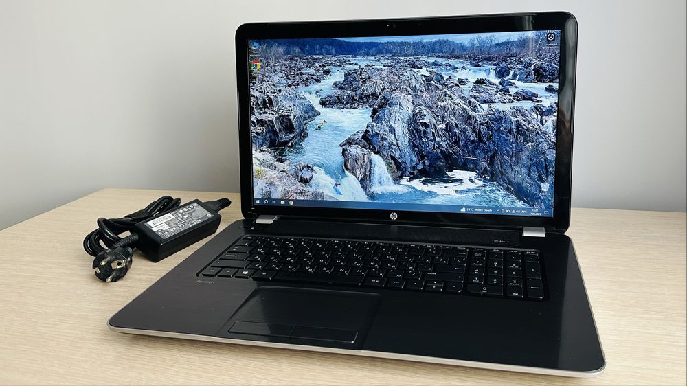 Большой ноутбук HP AMD, 16GB, SSD 512GB