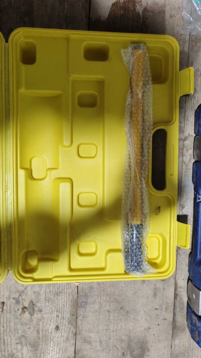 Vând extractor rulmenți profesional