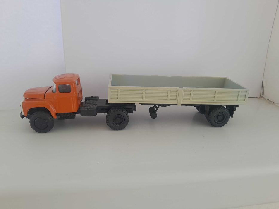 Модель ЗИЛ 130В1 полуприцеп СССР