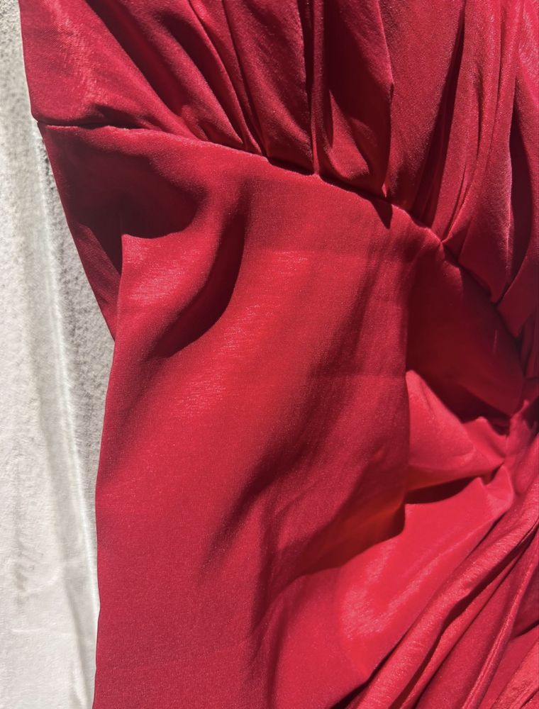 Rochie de nuntă roșie, mărimea 38 purtată o singură dată