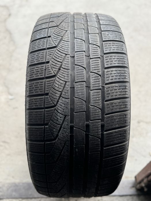 295/35/20 M+S , Set PIRELLI , Stare foarte buna !