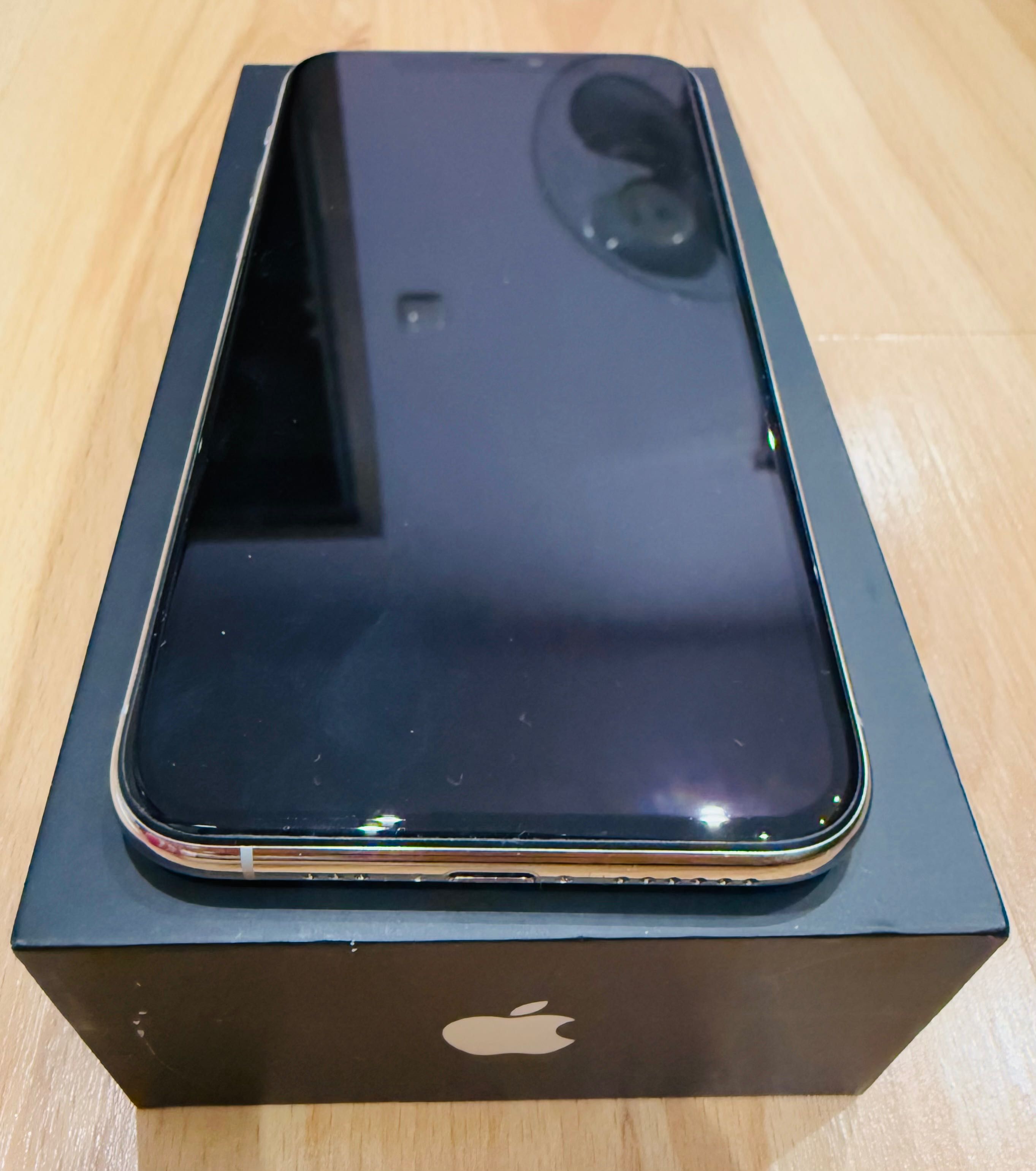 Оригинален Apple Iphone 11 Pro 64GB Като Нов + Подарък