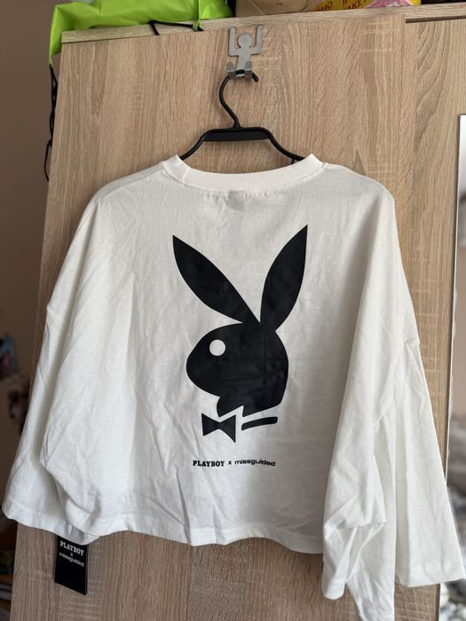 Crop top тениска с камъчета playboy, с щампа на гърба, бяла, черна