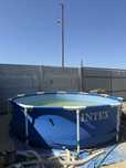 Piscina intex cu toate accesorile