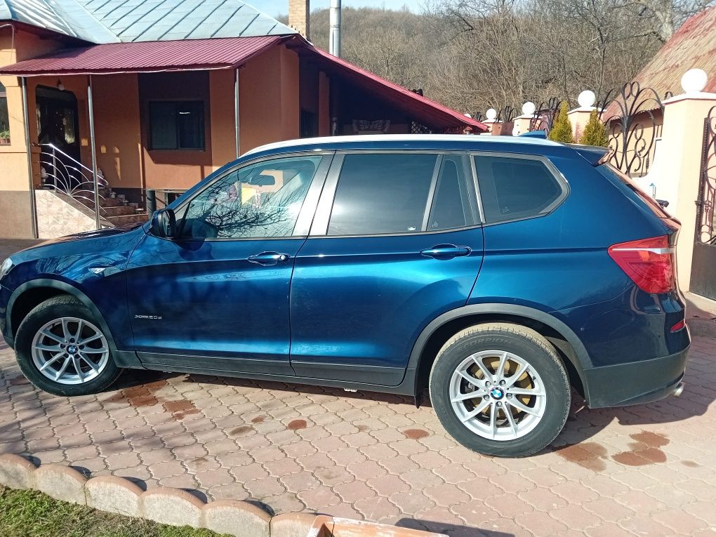 Vand Bmw X3 F25 2.0XD 4X4 Unic propietar pe Romania