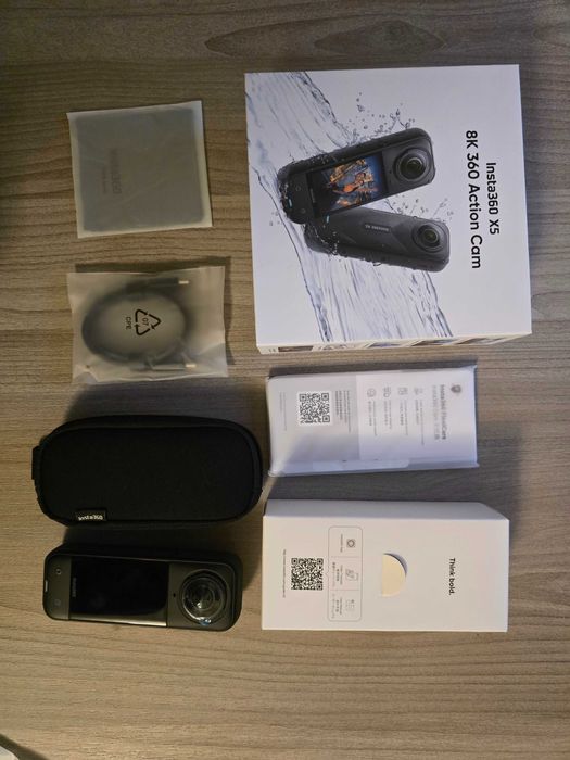 Камера Insta360 X5 360° 8K + Аксесоари