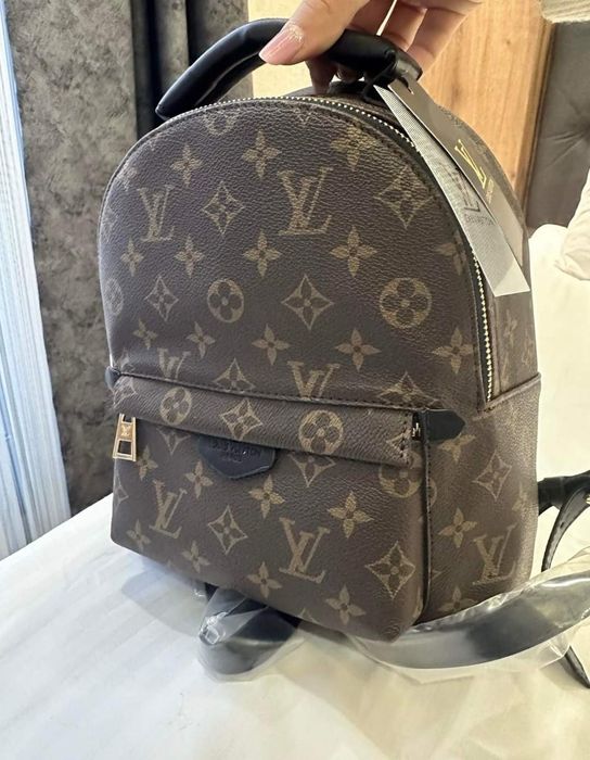 Set Louis Vuitton (rucsac+portofel),saculet, etichetă incluse