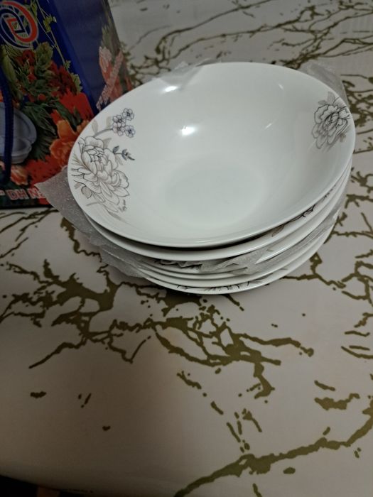 Набор тарелок за 6 шт 1200 тг