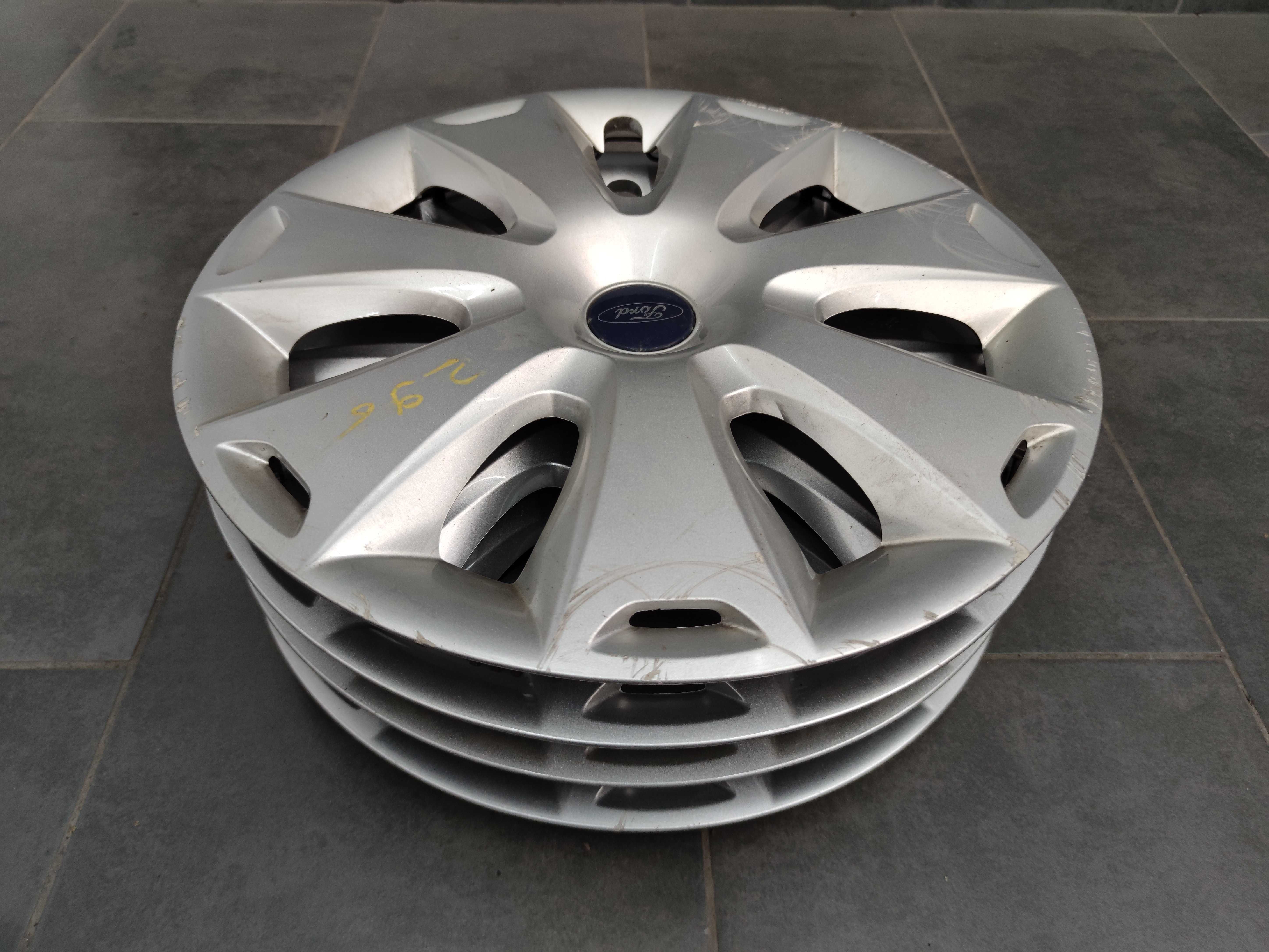 Тасове 16 - Ford