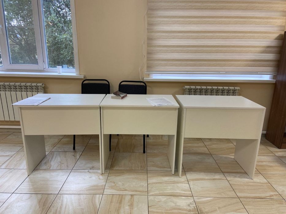 Продам офисную мебель