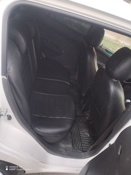 Spark sotiladi holati zoor