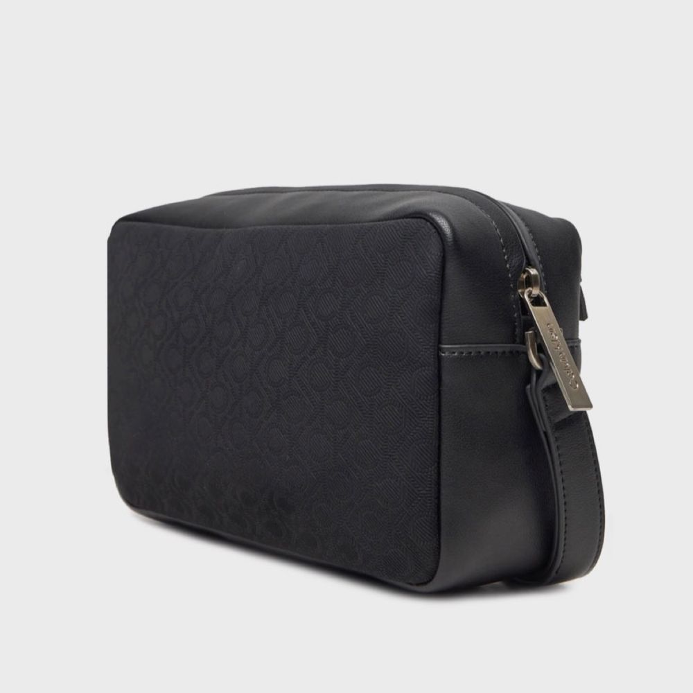 Оригинална мъжка клъч чанта Calvin Klein K50K512799