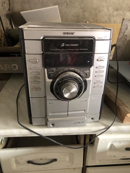 Отдам бесплатно радио, электроплиту, стиральную машинку