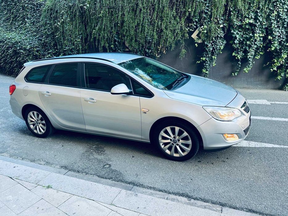 Opel Astra 2012 1.7Diesel Euro5 Clima Pilot Senz Park Scaune Incalzite