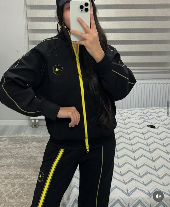 Костюм Adidas by Stella McCartney