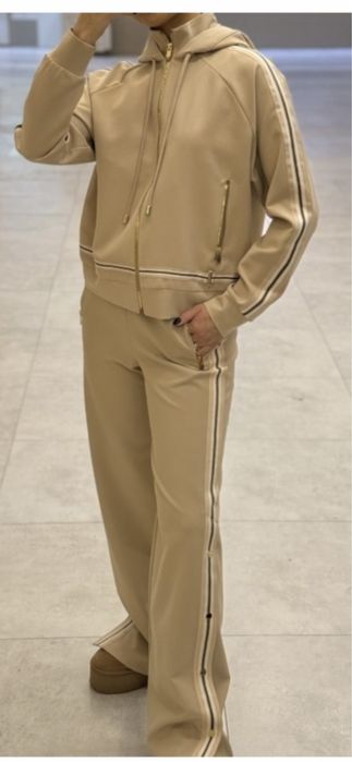 Продам костюм от GIZIA