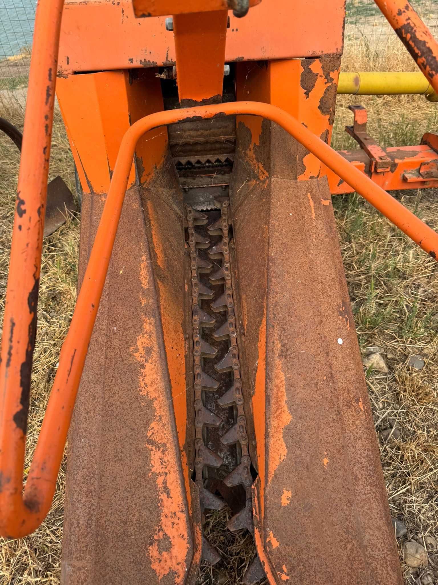 Siloziera Gallignani pentru facut siloz pe 1 rand, la tractor de 45 CP