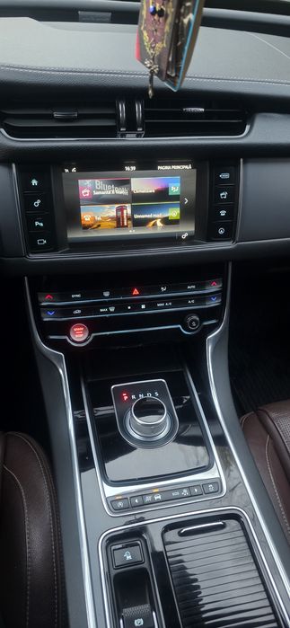 Jaguar XF 2016 • 2.0 Diesel 180CP