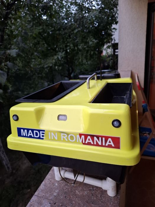 Vaporas navomodel barcuta pescuit