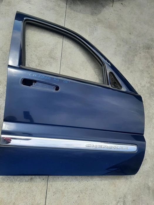 usa portiera dreapta fata  jeep cherokee kj