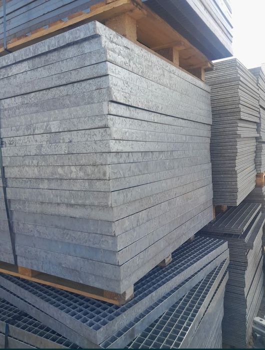Vând gretare zincate pentru podețuri sau trepte