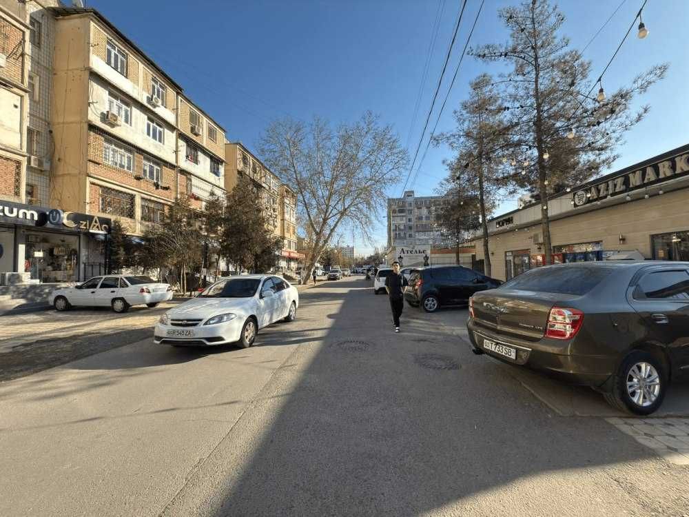 Продаётся участок/Карасу Мирзо-Улугбекский район.