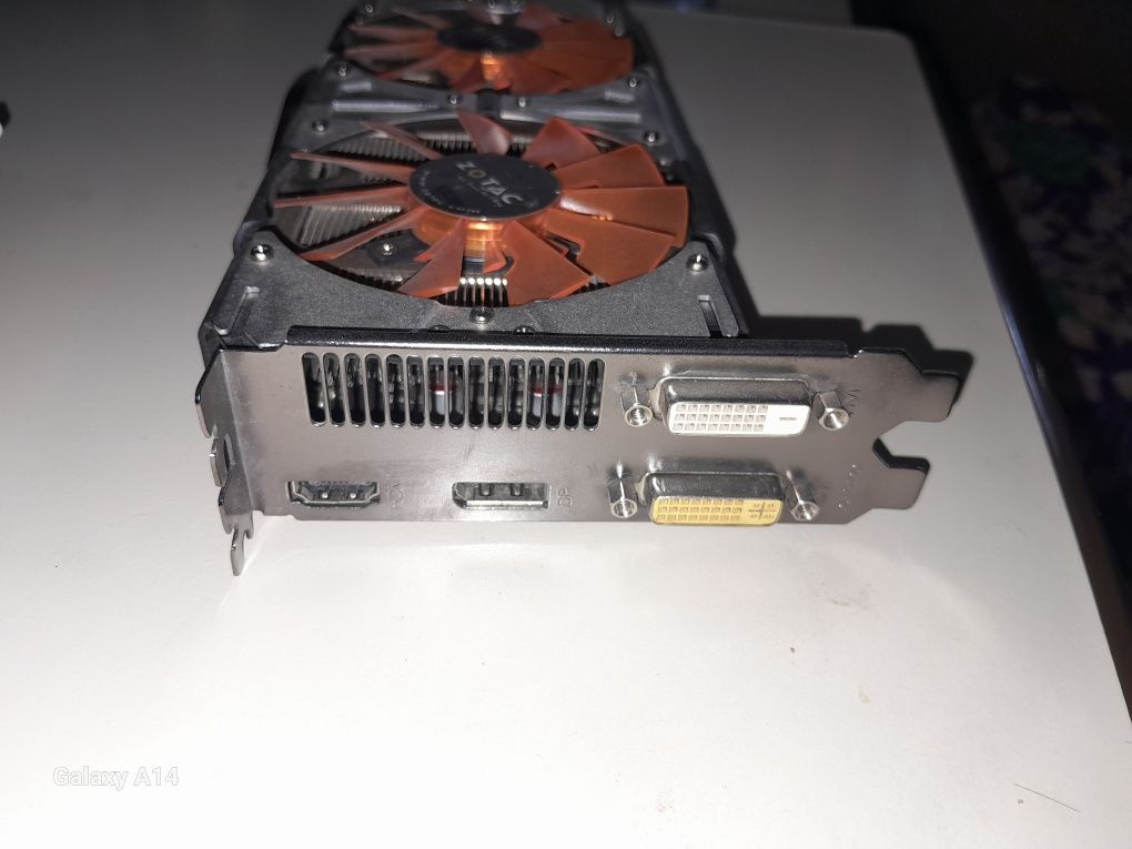 Видеокарта ZOTAC 750 ti 2 Gb