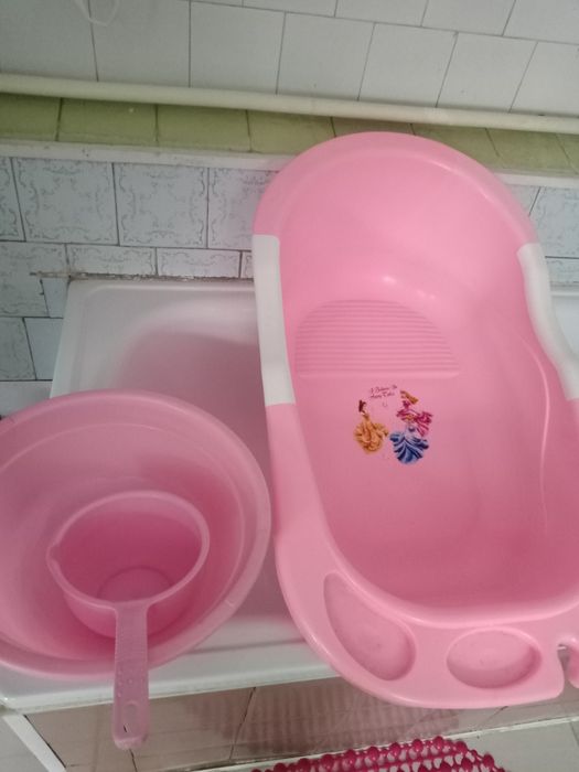 Детская ванночка  розовая