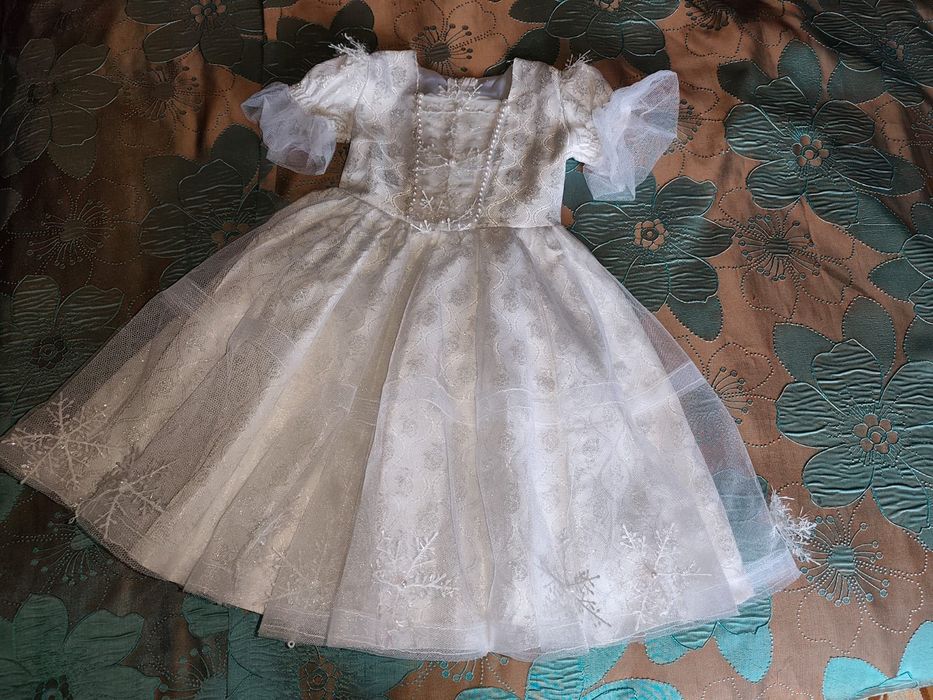 Продам детское платье