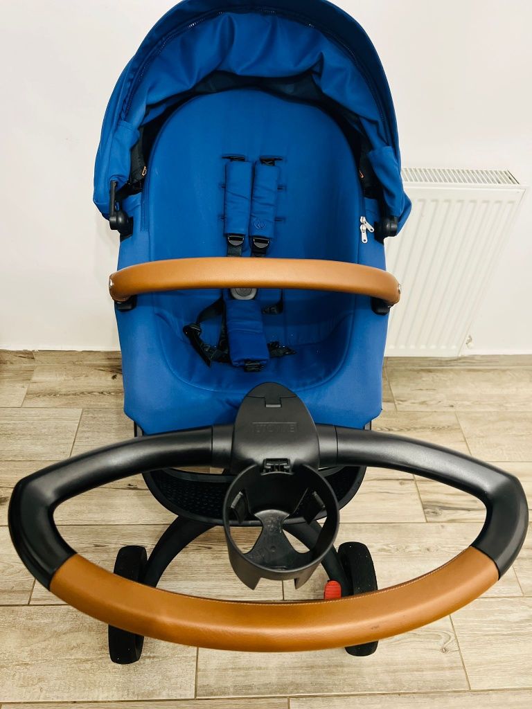 Vând cărucior Stokke xplory X