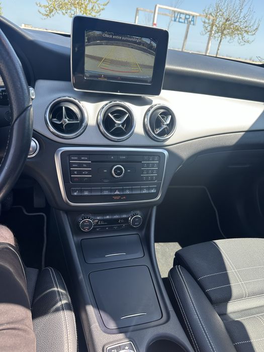 Mercedes-Benz GLA 200 CDI 4MATIC Full