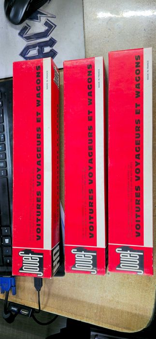 Set 3 vagoane tren Jouef H0 originale – UIC 1° și 2° Made in France