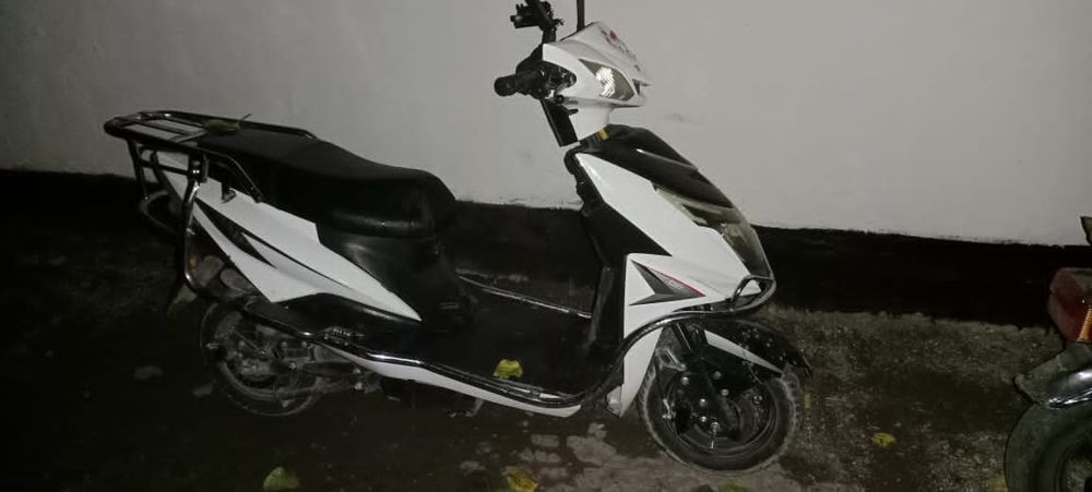 Еелектра скутер мото