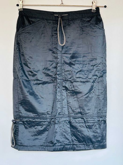 Елегантни поли-ежедневни и делови.