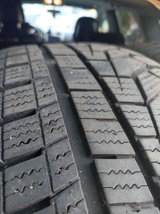 Зимни гуми 205/55/17 Hankook tyres