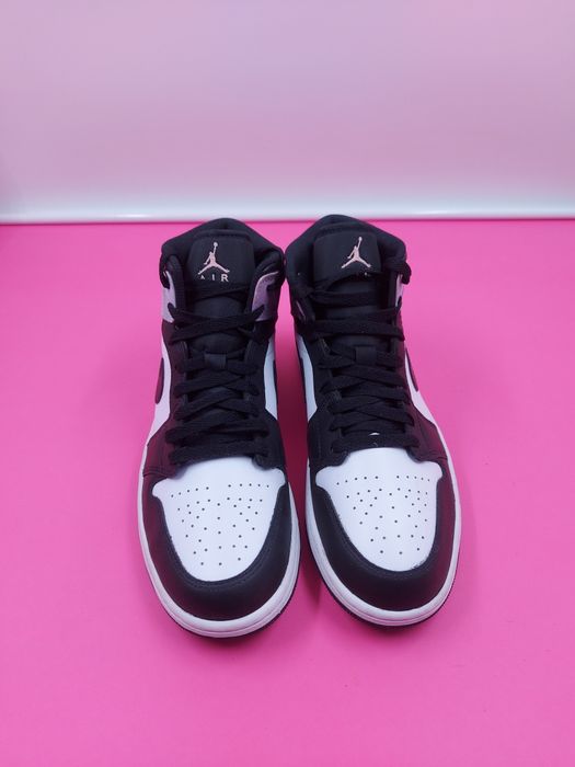 Jordan 1 Mid Se номер 42.5 Оригинални мъжки  кецове