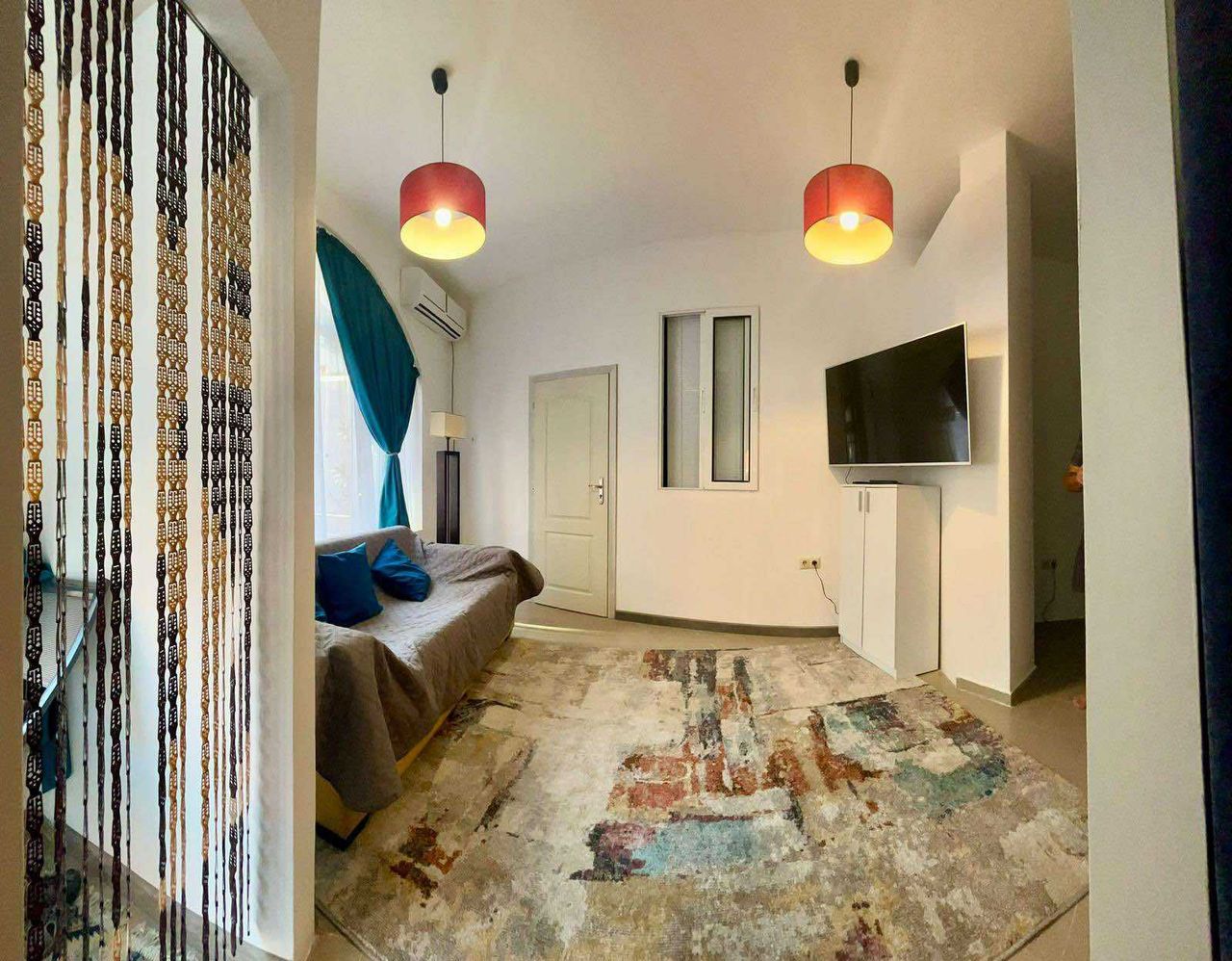 Дава се под наем Тристаен апартамент в Поморие - 55 кв.м за 350 € - Снимка #1