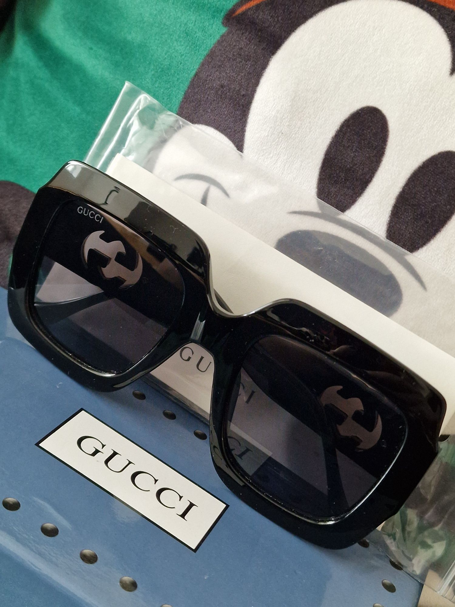 Lichidare stoc ochelari gucci